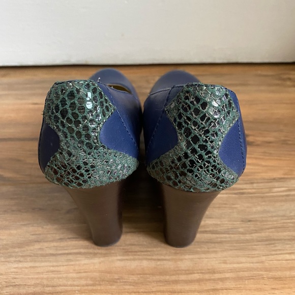 Seychelles royal blue wedges -size 7 - Picture 3 of 4